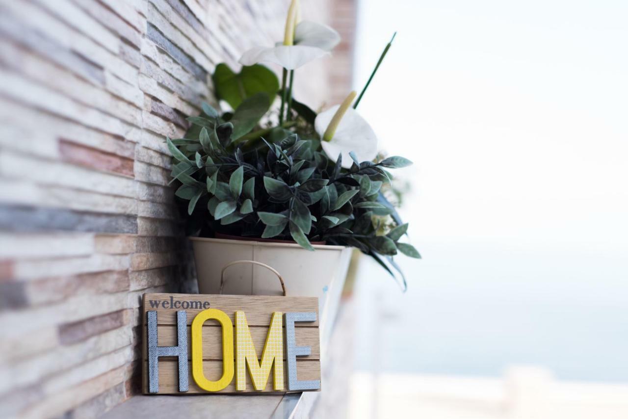 Seashore Bungalow Stunning Τορρεμολίνος Εξωτερικό φωτογραφία
